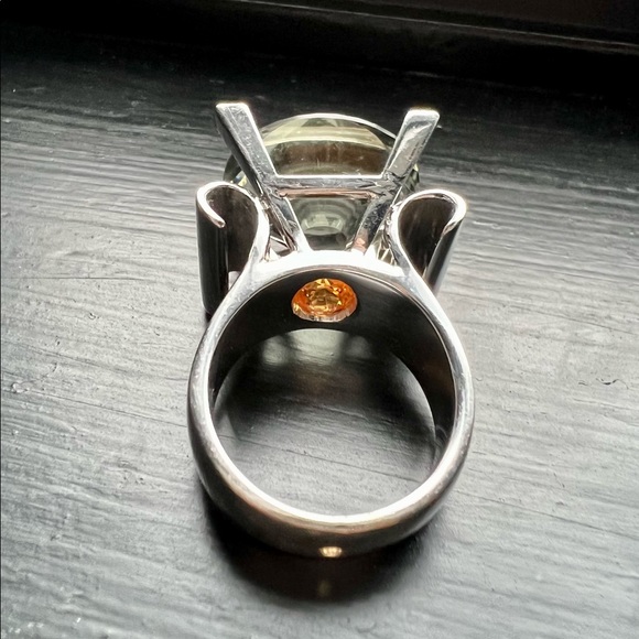 Intrigue ring, 18k white gold, 20ct prasiolite center gem stone - Picture 2 of 10